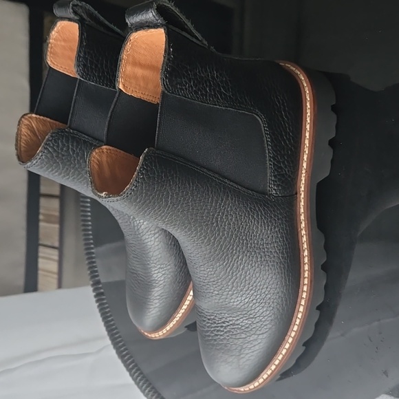 Madewell Black The Citywalk Lug Sole Chunky Chelsea Boots Size 6 - Picture 5 of 12